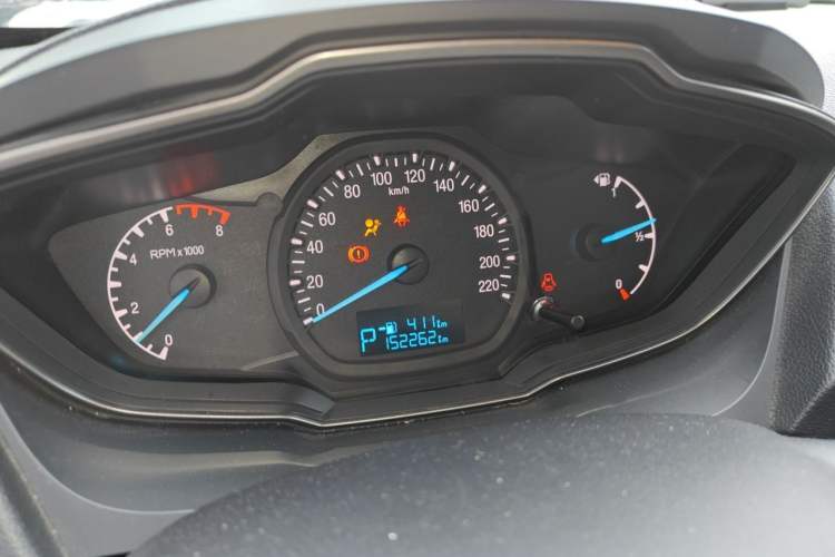 Used Ford Escort 2015 1.5L Automatic Comfort Edition Instrument Cluster