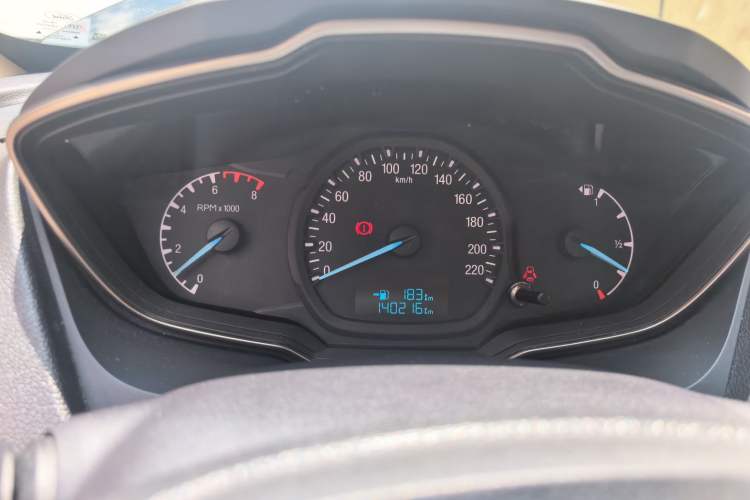 Used Ford Escort 2015 1.5L Manual Comfort Model Instrument Cluster