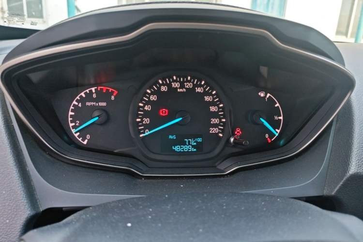 Used Ford Escort 2015 1.5L Manual Comfort Model Instrument Cluster