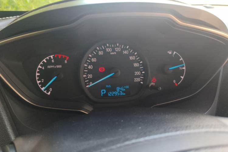 Used Ford Escort 2015 1.5L Automatic Comfort Edition Instrument Cluster