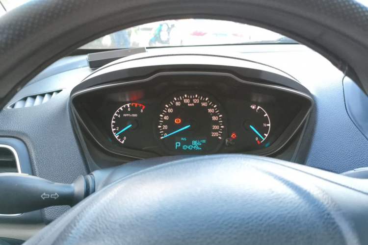 Used Ford Escort 2015 1.5L Automatic Comfort Edition Instrument Cluster