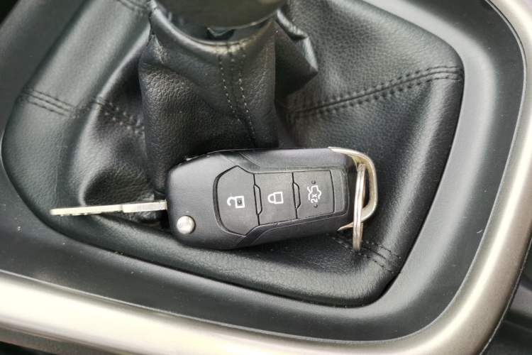 Used Ford Escort 2015 1.5L Manual Comfort Model Interior 1