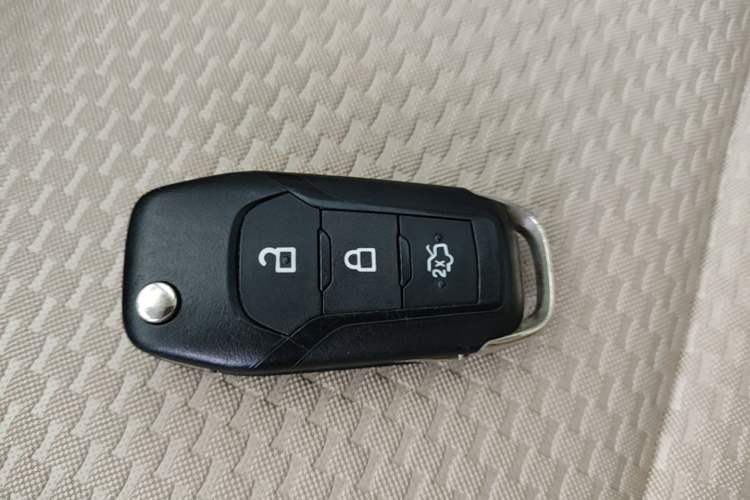 Used Ford Escort 2015 1.5L Manual Comfort Model Interior 1