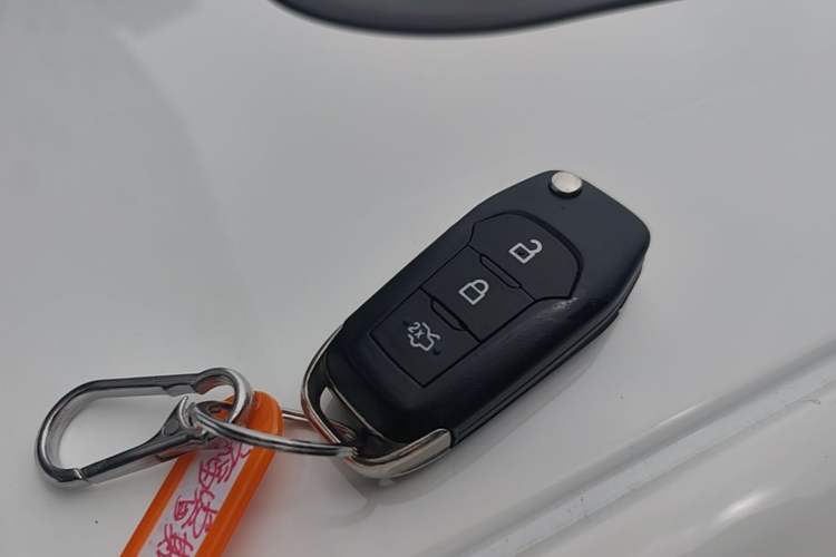 Used Ford Escort 2015 1.5L Automatic Fashion Model Interior 1