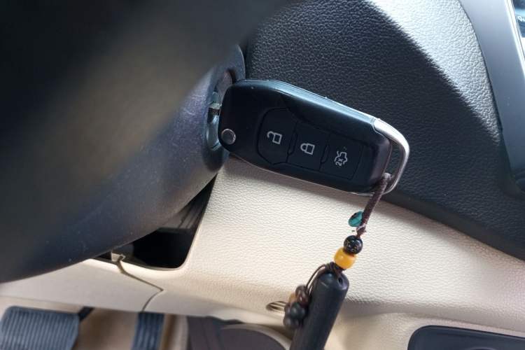 Used Ford Escort 2015 1.5L Automatic Comfort Edition Interior 1