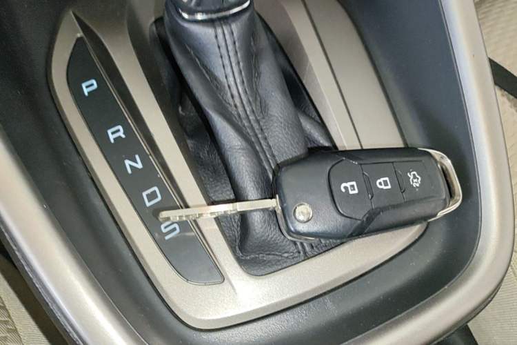 Used Ford Escort 2015 1.5L Automatic Comfort Edition Interior 1