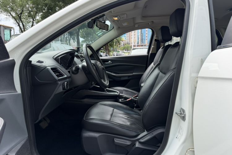 Used Ford Escort 2015 1.5L Automatic Fashion Model Interior 2