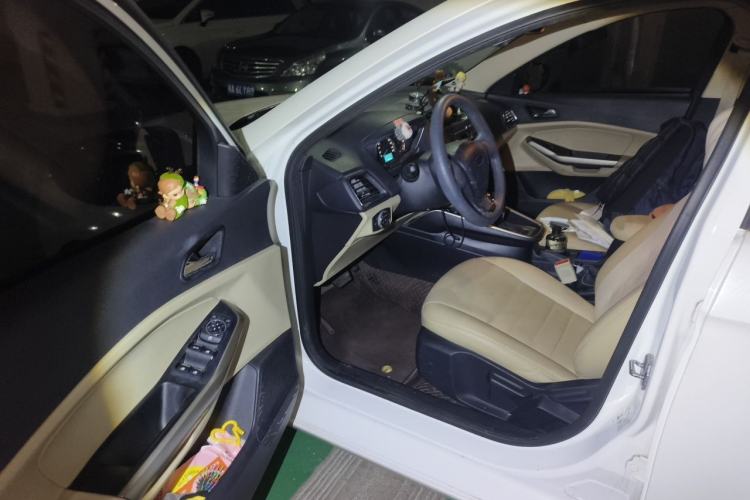 Used Ford Escort 2015 1.5L Automatic Comfort Edition Interior 3