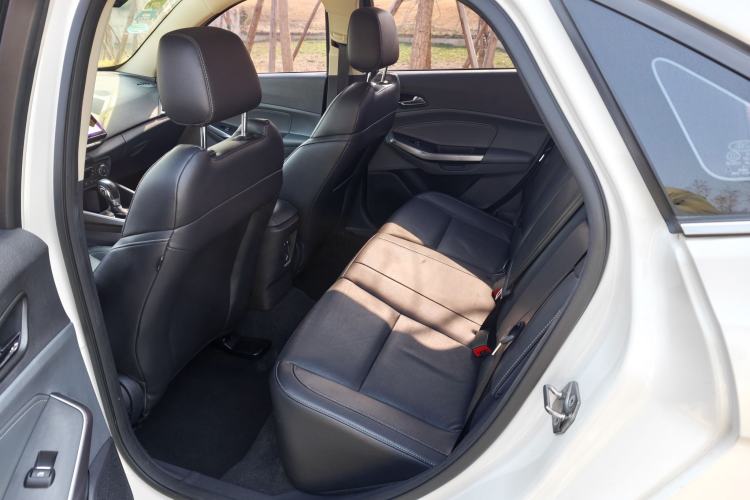 Used Ford Escort 2015 1.5L Automatic Fashion Model Interior 3