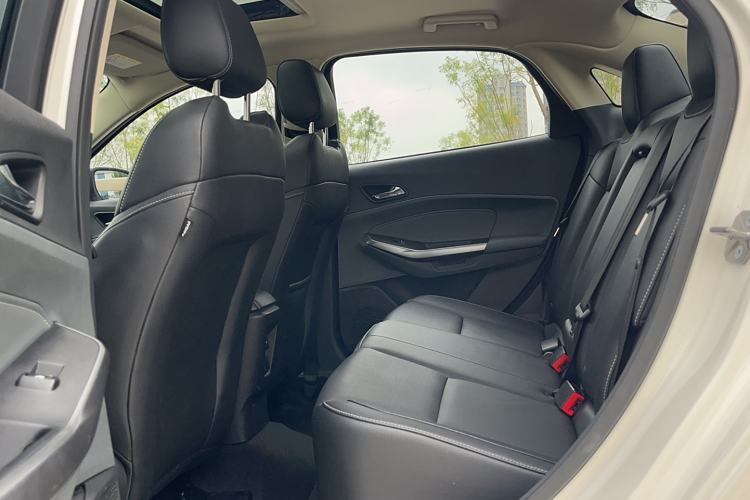 Used Ford Escort 2015 1.5L Automatic Fashion Model Interior 4