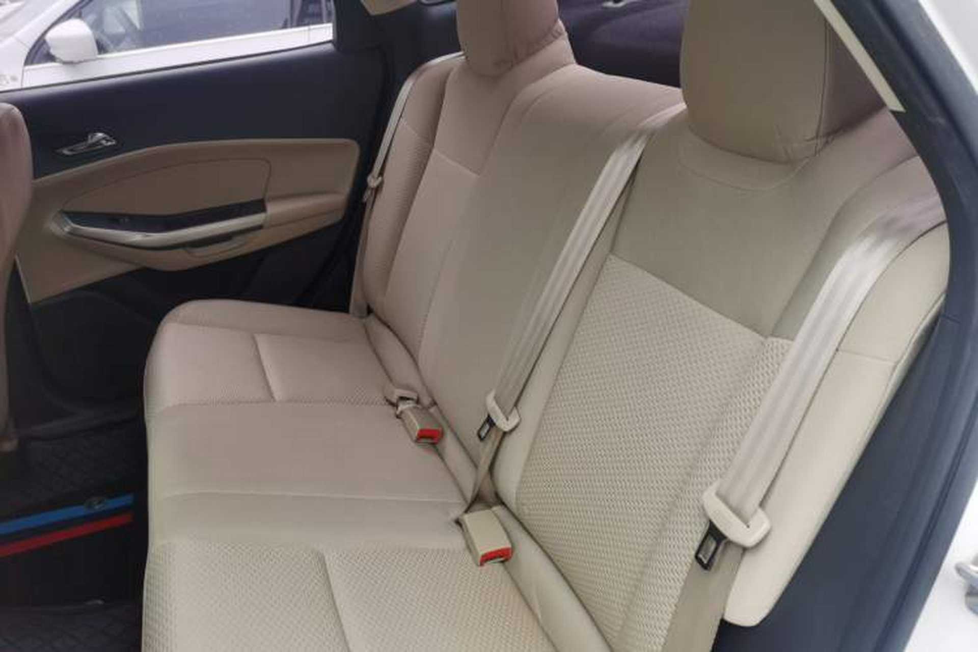 Used Ford Escort 2015 1.5L Manual Comfort Model Interior 4