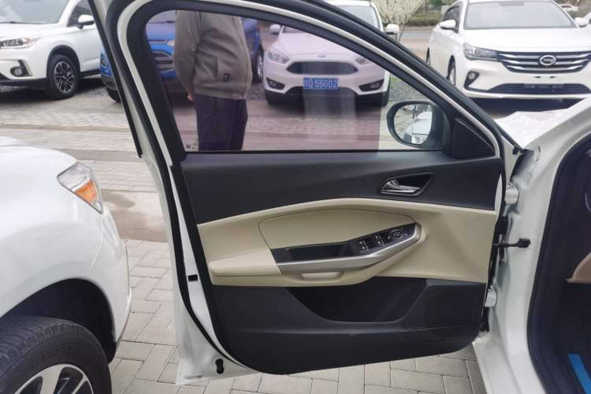Used Ford Escort 2015 1.5L Manual Comfort Model Interior 7