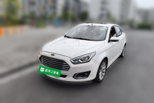 Used Ford Escort 2015 1.5L Manual Fashion Edition