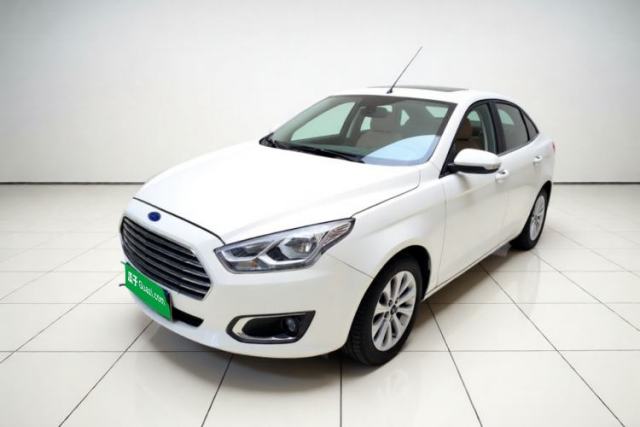 Used Ford Escort 2015 1.5L Automatic Fashion Model
