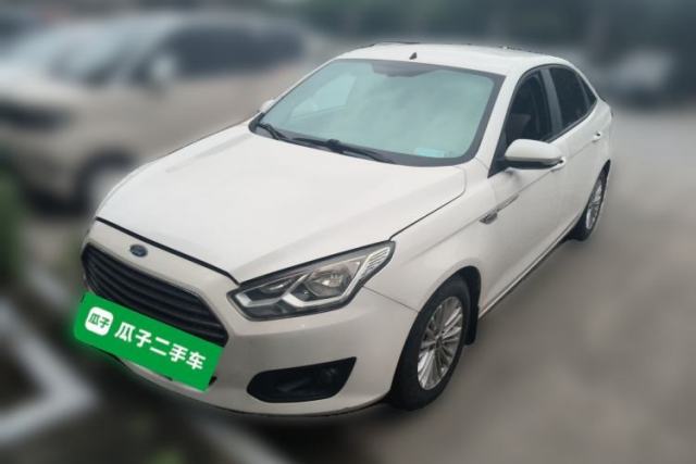 Używany Ford Escort 2015 1.5L Automatic Comfort Edition