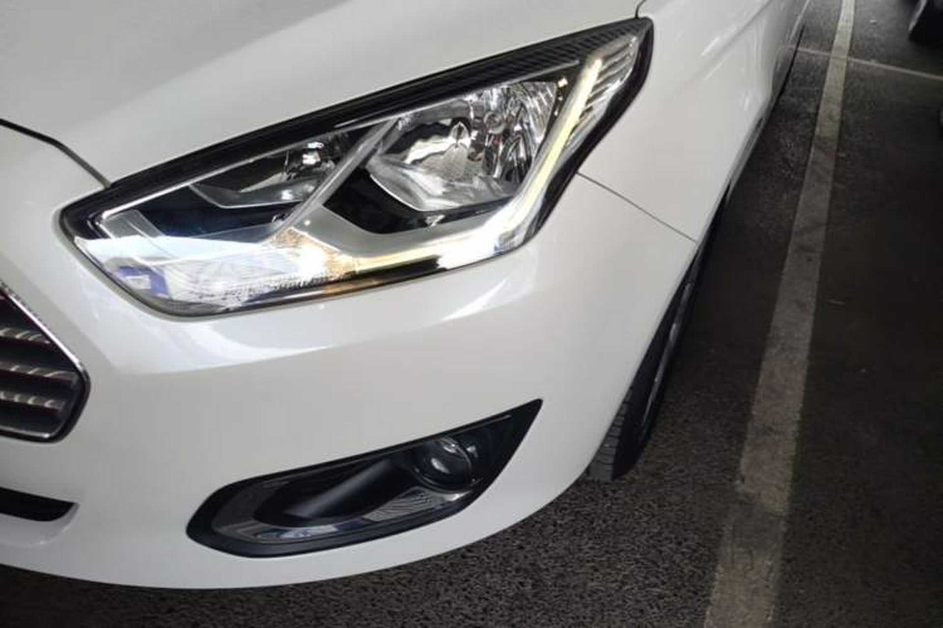 Used Ford Escort 2015 1.5L Automatic Fashion Model Left Front Headlight