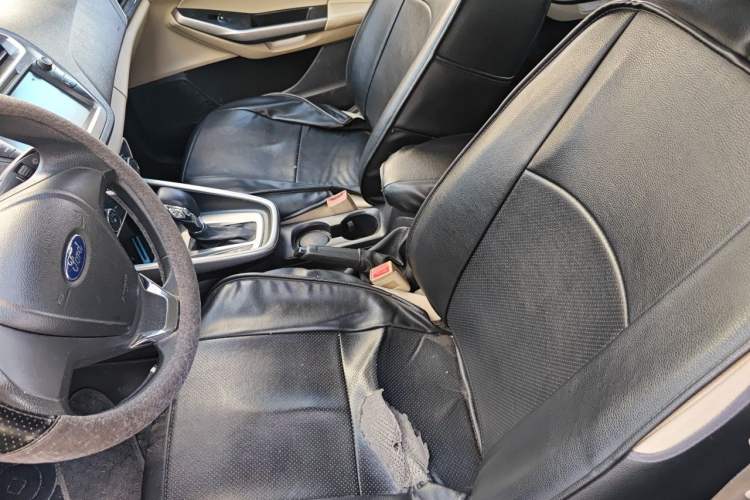 Used Ford Escort 2015 1.5L Automatic Comfort Edition Left Front Seat