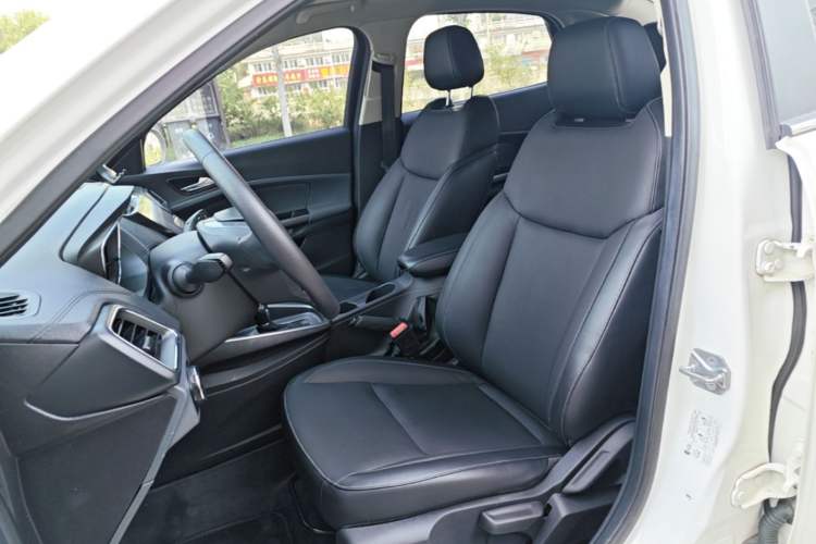 Used Ford Escort 2015 1.5L Automatic Fashion Model Left Front Seat