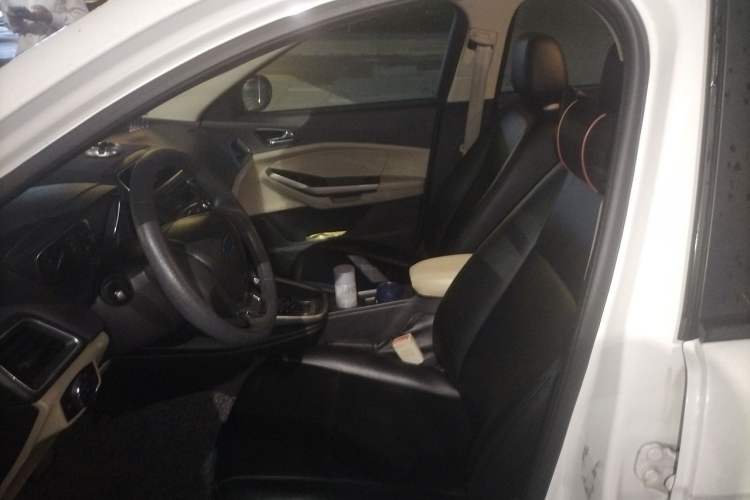 Used Ford Escort 2015 1.5L Automatic Comfort Edition Left Front Seat