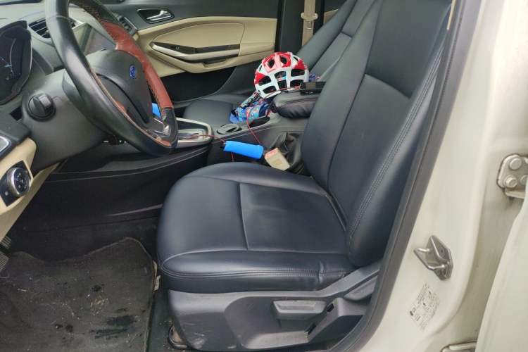 Used Ford Escort 2015 1.5L Automatic Comfort Edition Left Front Seat