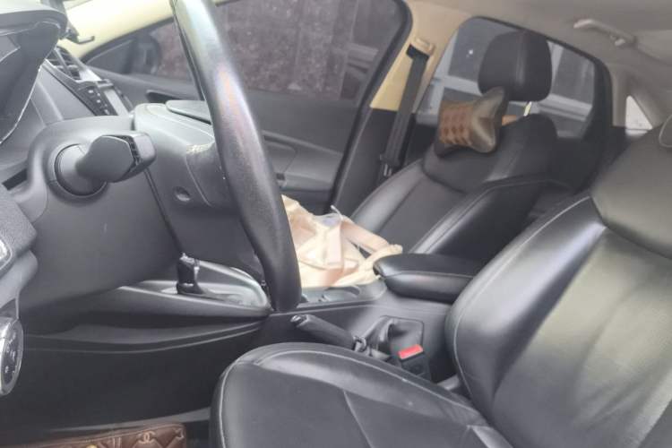 Used Ford Escort 2015 1.5L Automatic Fashion Model Left Front Seat
