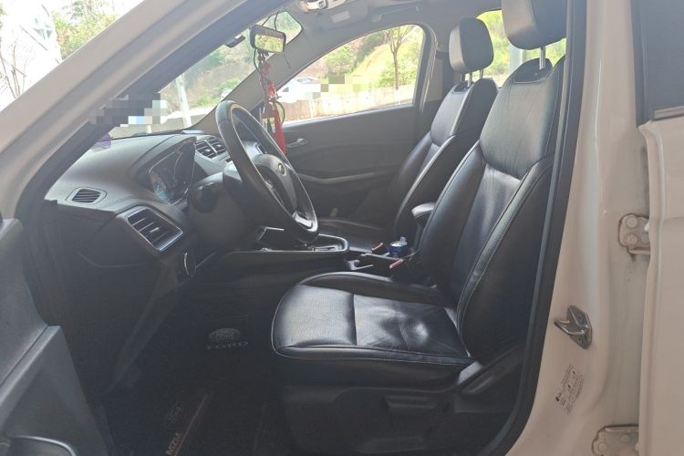 Used Ford Escort 2015 1.5L Automatic Fashion Model Left Front Seat