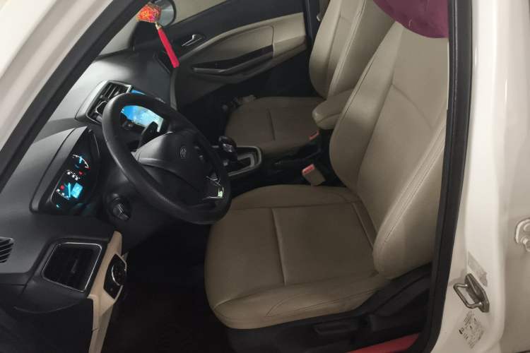 Used Ford Escort 2015 1.5L Automatic Comfort Edition Left Front Seat