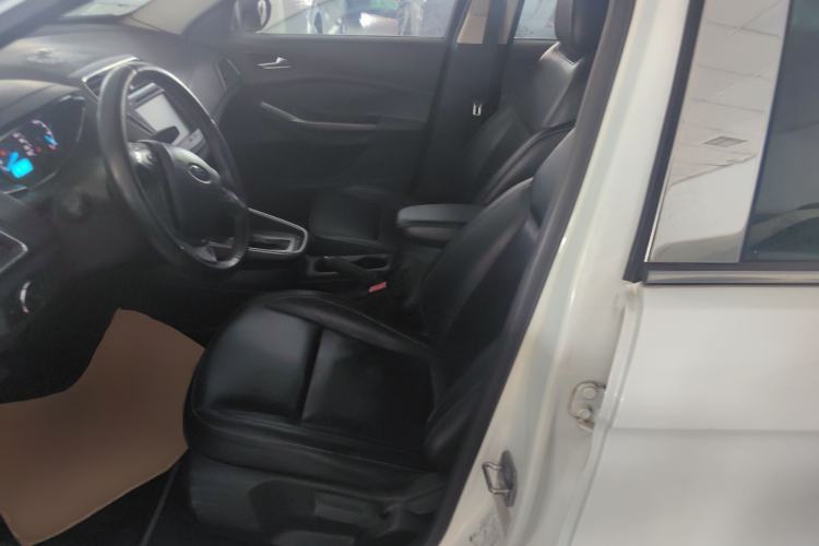 Used Ford Escort 2015 1.5L Automatic Fashion Model Left Front Seat