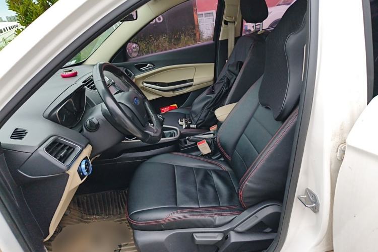Used Ford Escort 2015 1.5L Manual Comfort Model Left Front Seat
