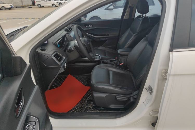 Used Ford Escort 2015 1.5L Automatic Fashion Model Left Front Seat
