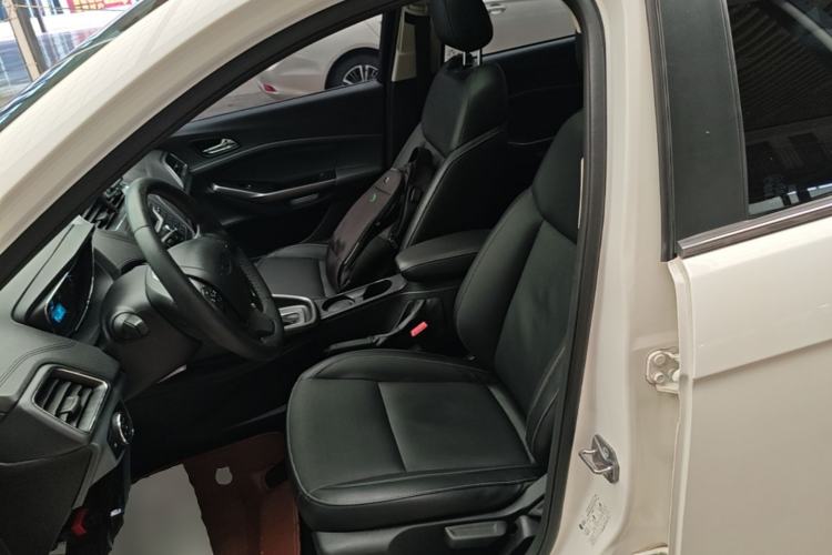 Used Ford Escort 2015 1.5L Automatic Fashion Model Left Front Seat