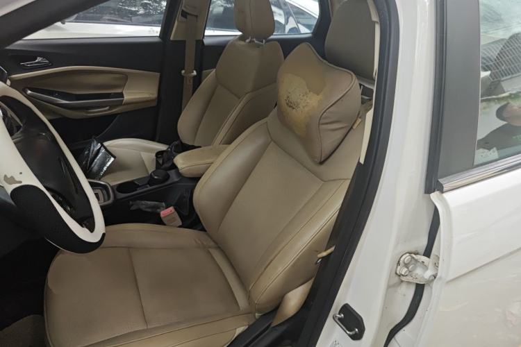 Used Ford Escort 2015 1.5L Automatic Fashion Model Left Front Seat