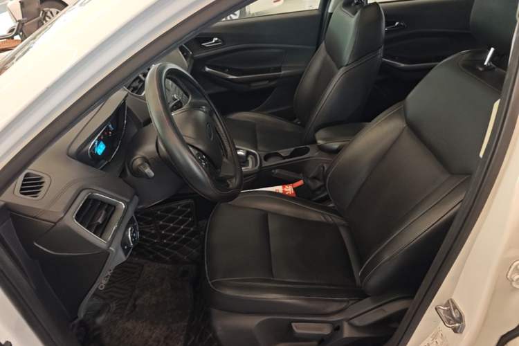 Used Ford Escort 2015 1.5L Automatic Fashion Model Left Front Seat