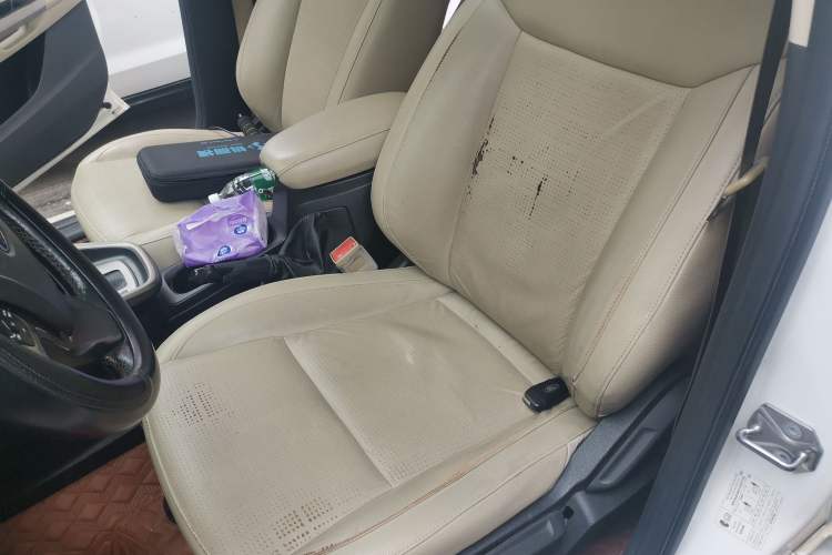 Used Ford Escort 2015 1.5L Automatic Comfort Edition Left Front Seat