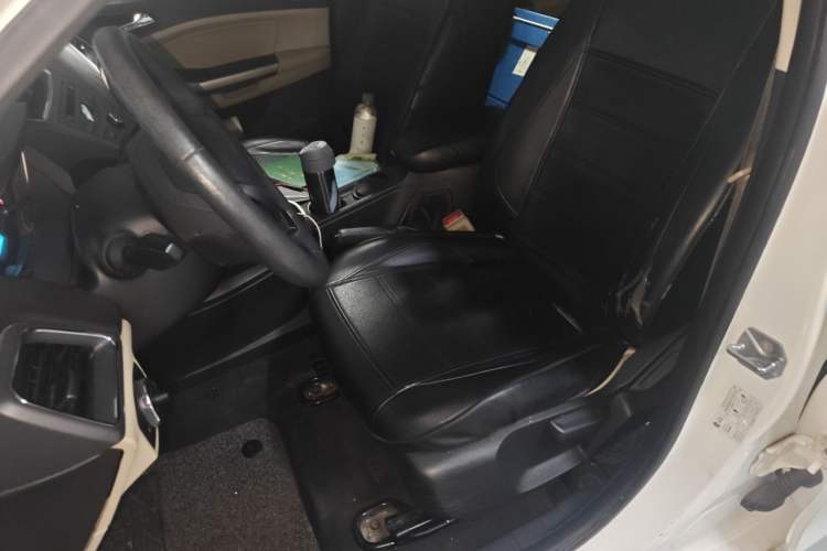 Used Ford Escort 2015 1.5L Automatic Comfort Edition Left Front Seat