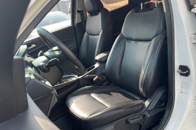 Used Ford Escort 2015 1.5L Automatic Fashion Model Left Front Seat
