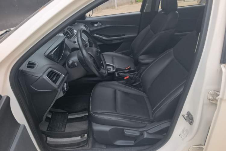 Used Ford Escort 2015 1.5L Automatic Fashion Model Left Front Seat