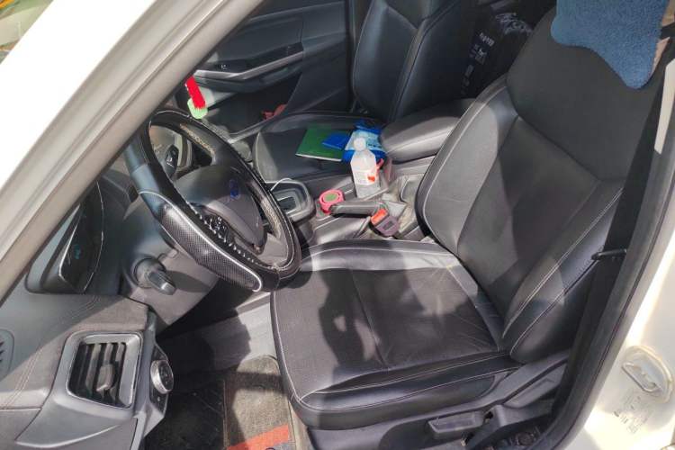 Used Ford Escort 2015 1.5L Automatic Fashion Model Left Front Seat