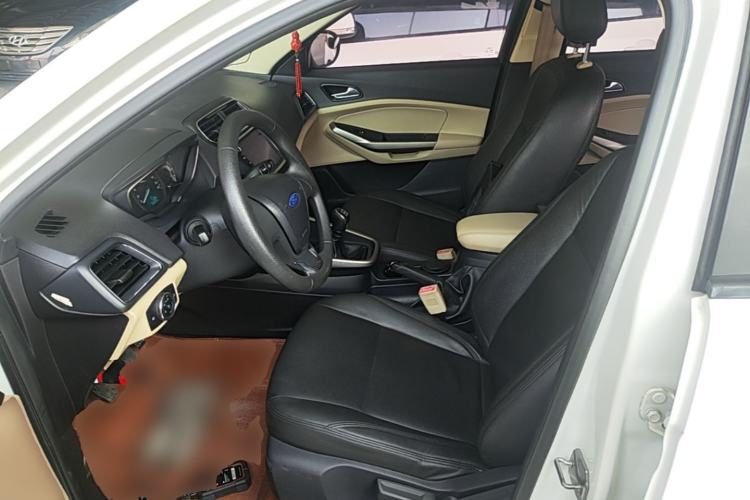 Used Ford Escort 2015 1.5L Manual Comfort Model Left Front Seat