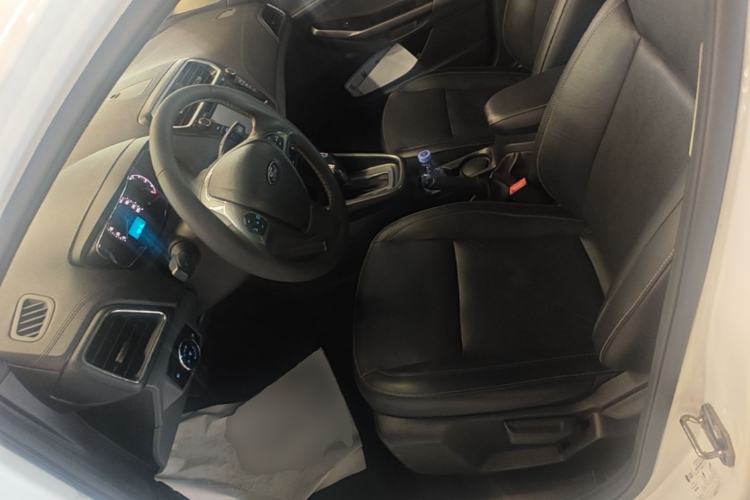 Used Ford Escort 2015 1.5L Automatic Fashion Model Left Front Seat
