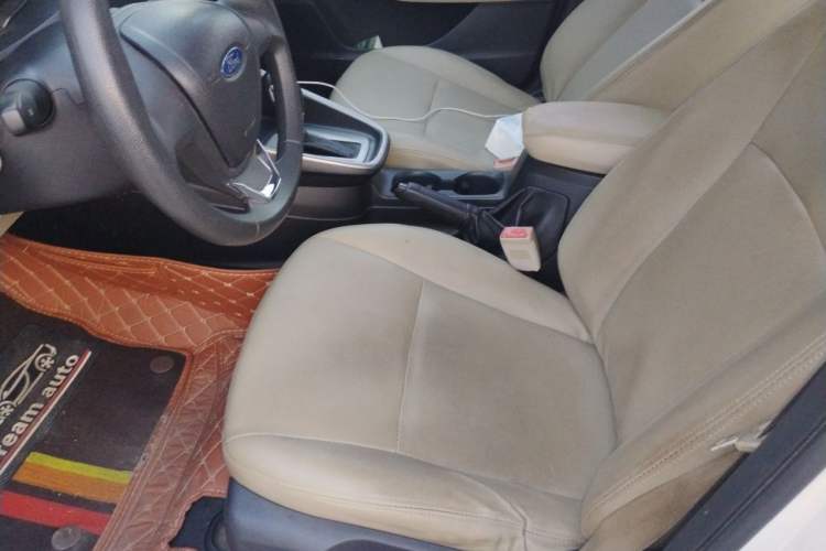 Used Ford Escort 2015 1.5L Automatic Comfort Edition Left Front Seat