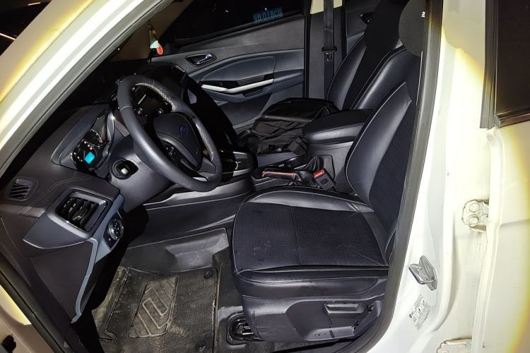 Used Ford Escort 2015 1.5L Automatic Fashion Model Left Front Seat