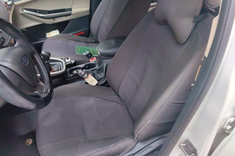 Used Ford Escort 2015 1.5L Manual Comfort Model Left Front Seat
