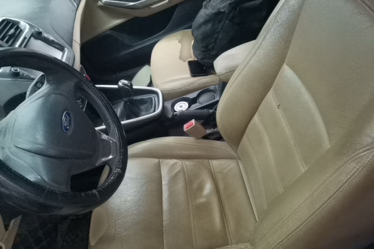 Used Ford Escort 2015 1.5L Manual Comfort Model Left Front Seat