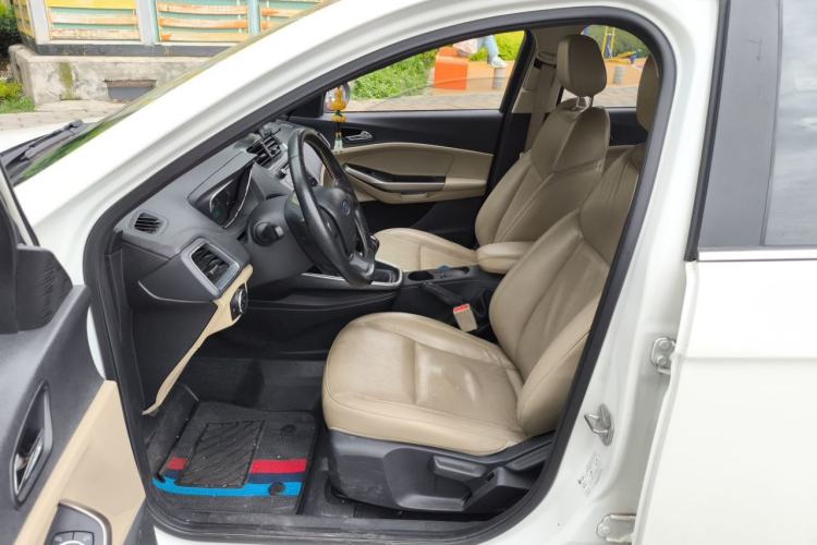 Used Ford Escort 2015 1.5L Manual Fashion Edition Left Front Seat