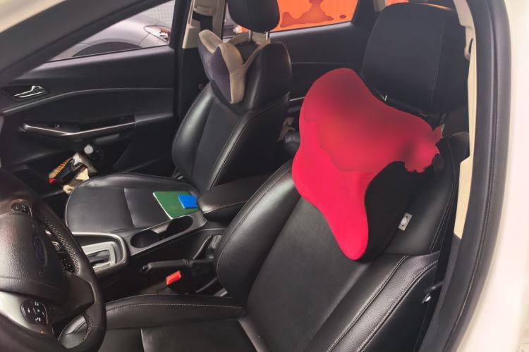 Used Ford Escort 2015 1.5L Automatic Fashion Model Left Front Seat