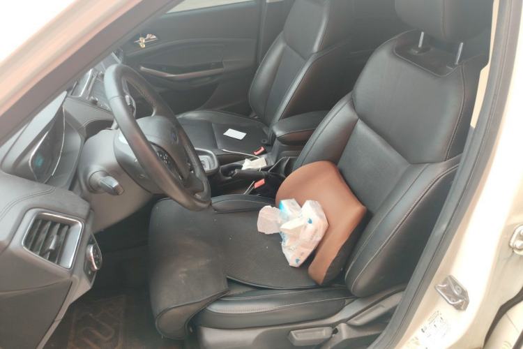 Used Ford Escort 2015 1.5L Automatic Fashion Model Left Front Seat