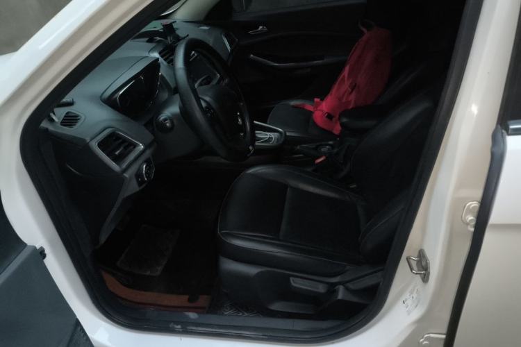 Used Ford Escort 2015 1.5L Automatic Fashion Model Left Front Seat