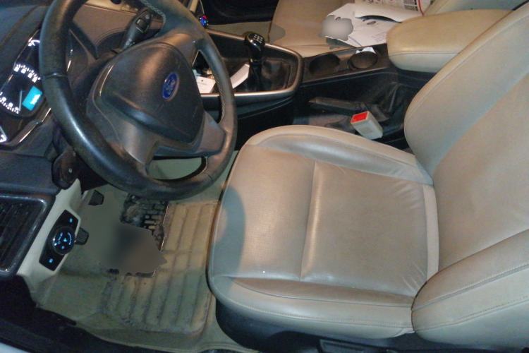 Used Ford Escort 2015 1.5L Manual Fashion Edition Left Front Seat