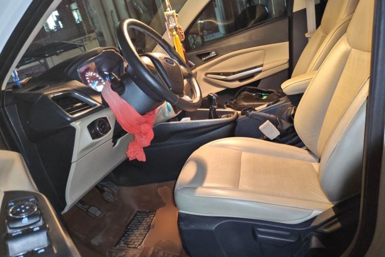 Used Ford Escort 2015 1.5L Manual Fashion Edition Left Front Seat